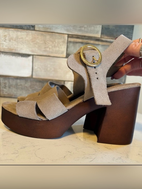 Bionatura Shoes - BioNatura Suede Leather Platform Heeled Sandals in Taupe Size 9/40
